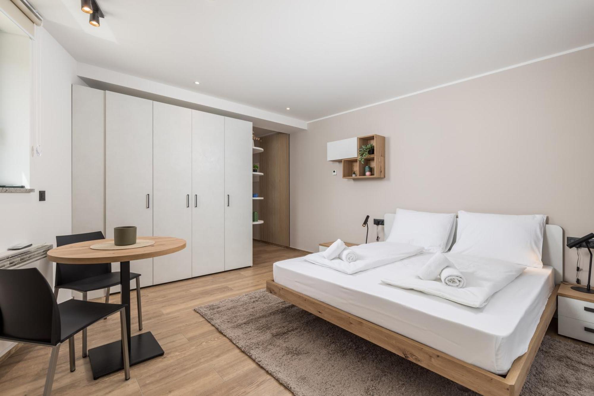 Belinda Apartments With Balcony Opatija Exteriör bild