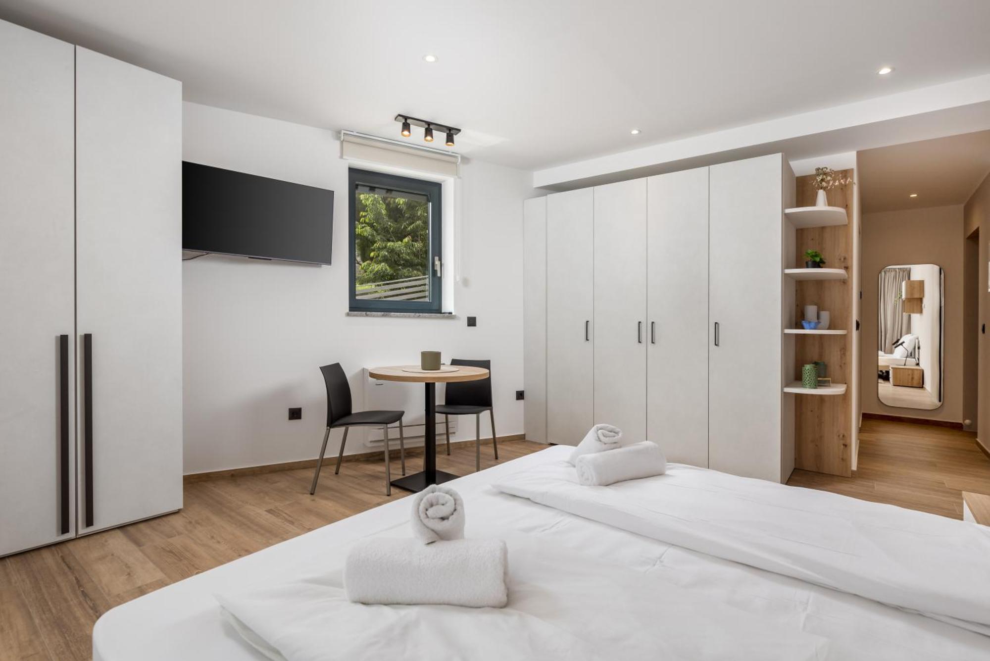 Belinda Apartments With Balcony Opatija Exteriör bild
