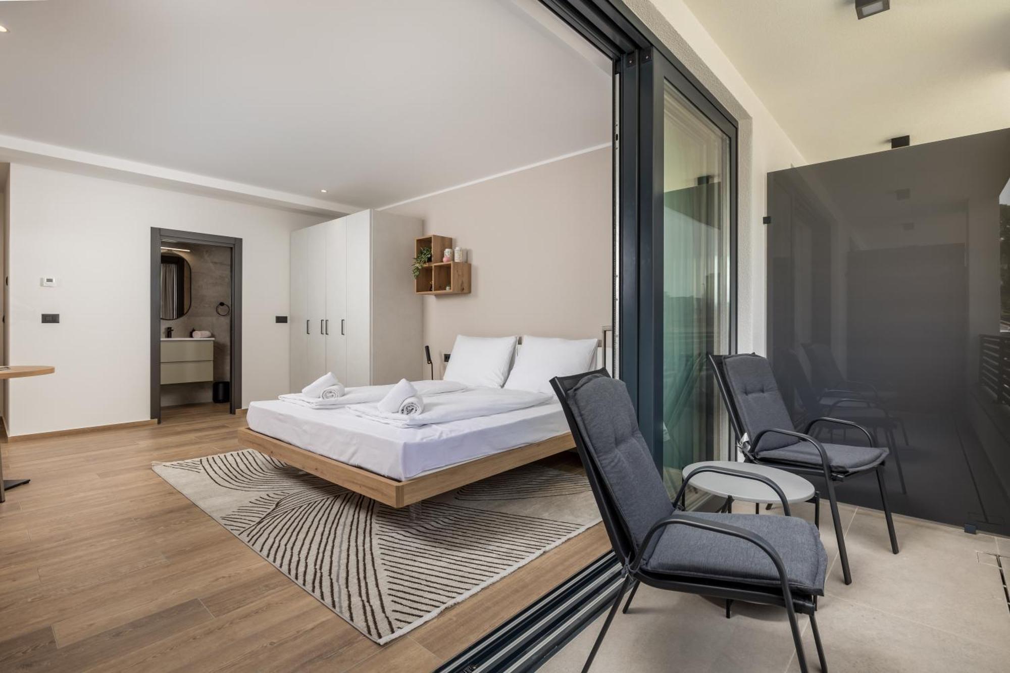 Belinda Apartments With Balcony Opatija Exteriör bild