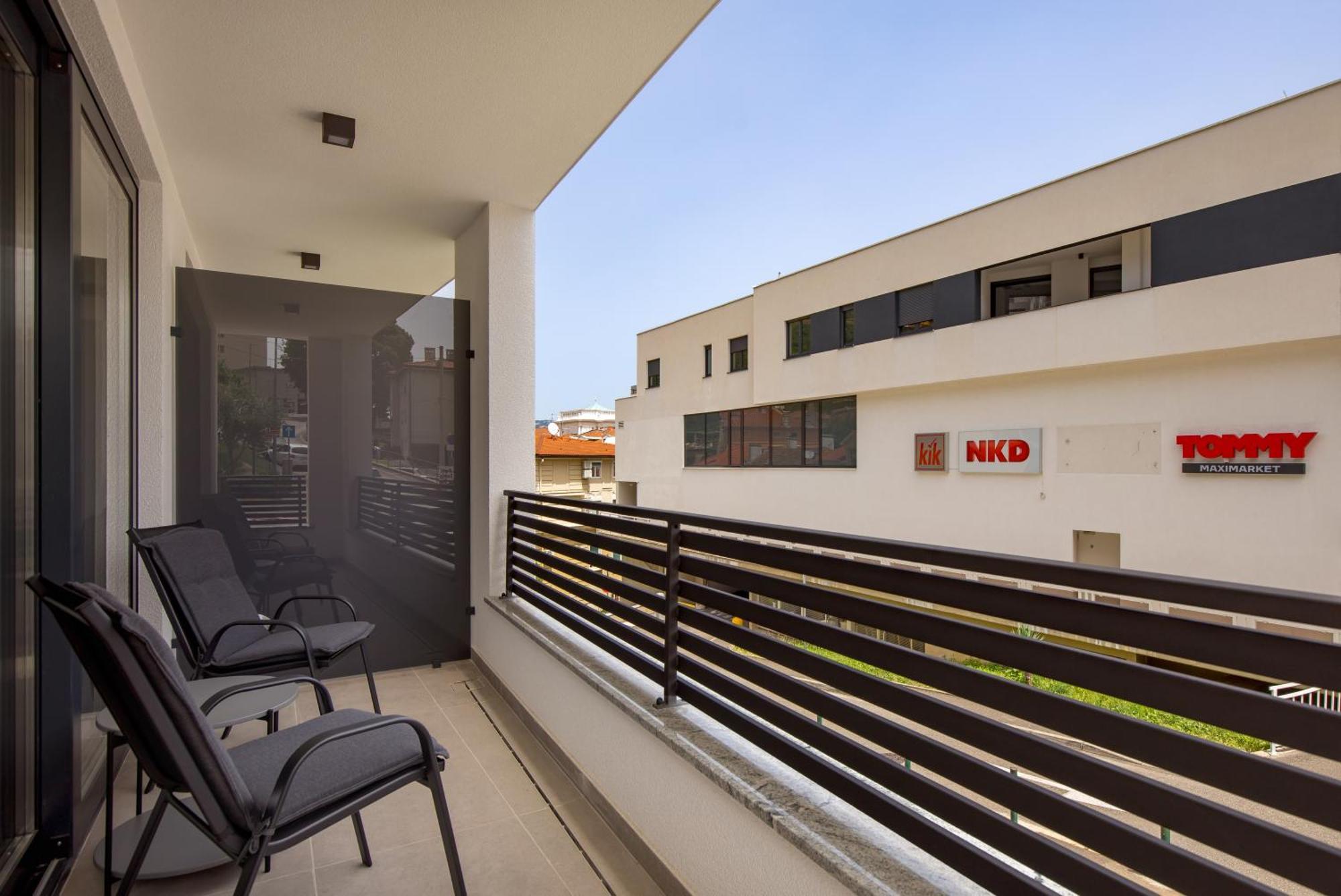 Belinda Apartments With Balcony Opatija Exteriör bild