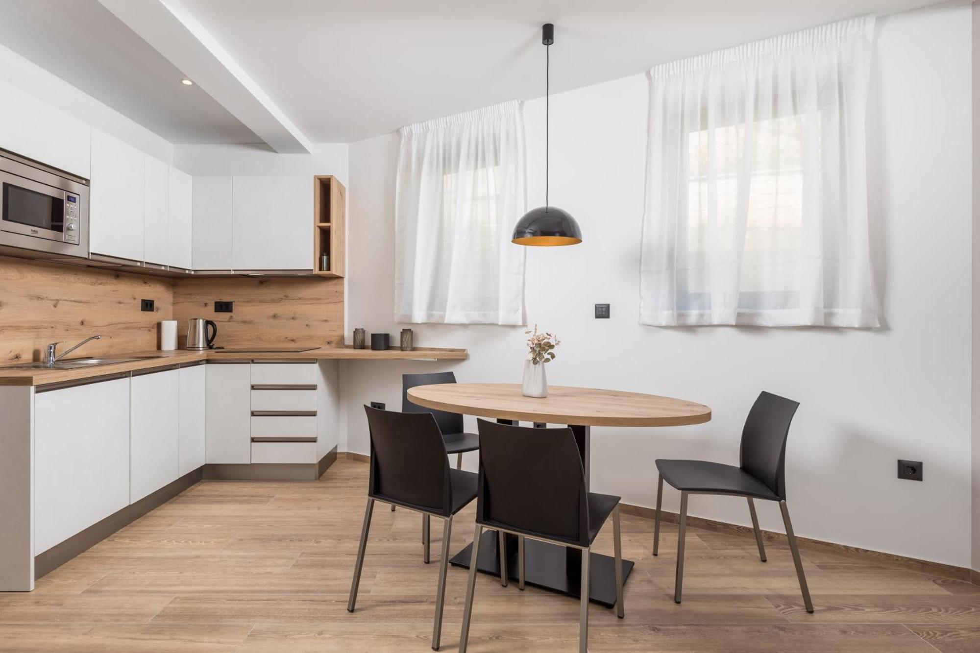 Belinda Apartments With Balcony Opatija Exteriör bild